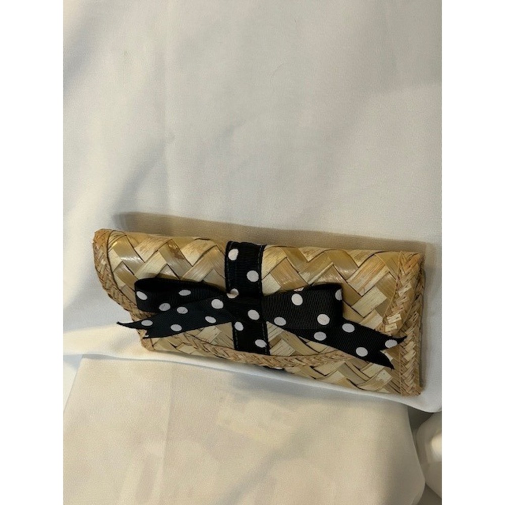 Vintage Depre Bahamas Straw Woven Clutch Black Polka Dot Bow Envelope Style - Picture 8 of 14